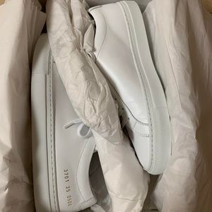 BRAND NEW Common Projects Women's Achilles Low
